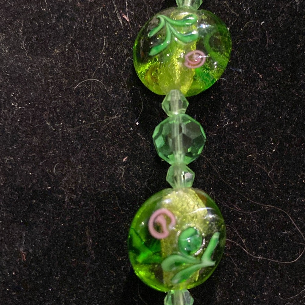 Lime Green Wedding Cake Beaded Necklace with Lime Crystals in Silver Tone. - Picture 5 of 9